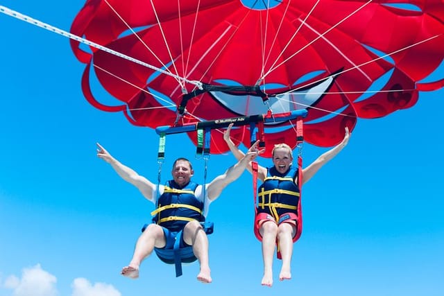 Parasailing Palm Beach - Photo 1 of 7